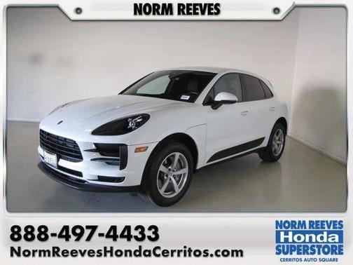 White 2021 Porsche Macan Macan