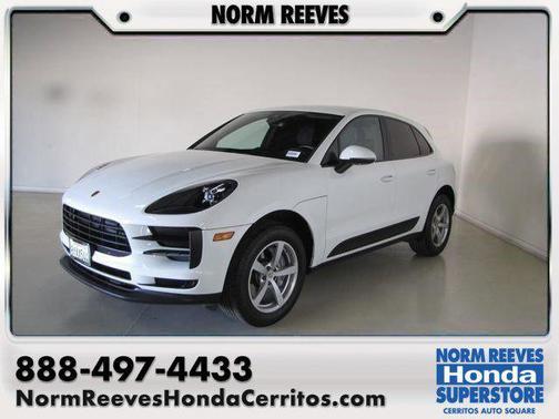 White 2021 Porsche Macan Macan