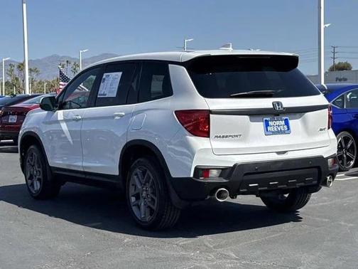 White 2023 Honda Passport AWD EX-L