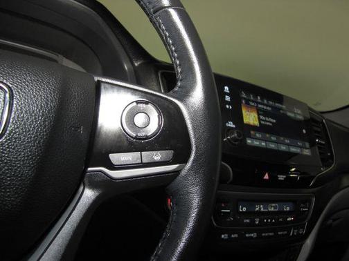 Silver 2021 Honda Pilot 2WD Special Edition