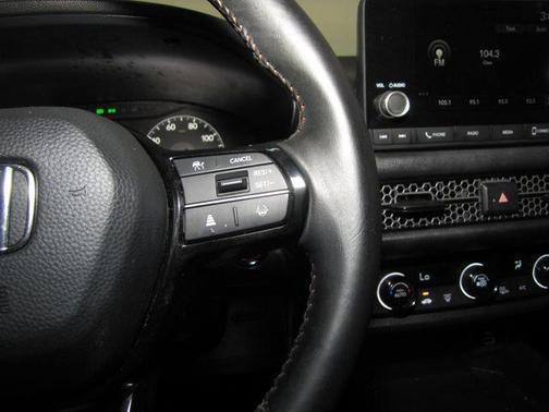 Gray 2024 Honda HR-V 2WD Sport
