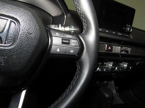 2022 Honda Civic EX-L