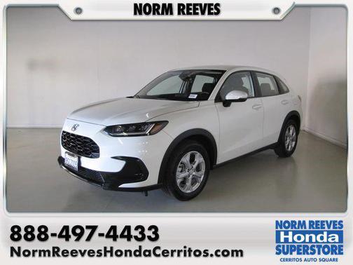White 2023 Honda HR-V LX