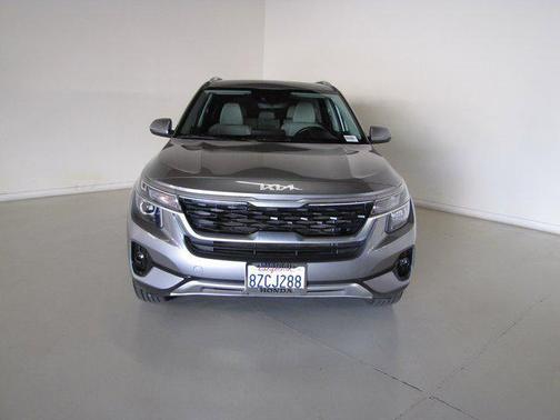 2022 Kia Seltos EX