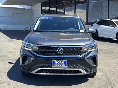 Gray 2023 Volkswagen Taos 1.5T SE