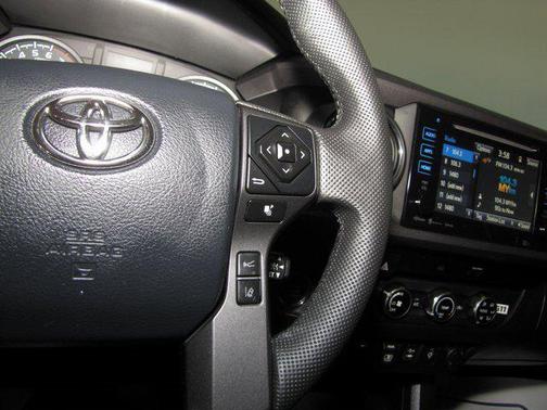 2018 Toyota Tacoma SR5