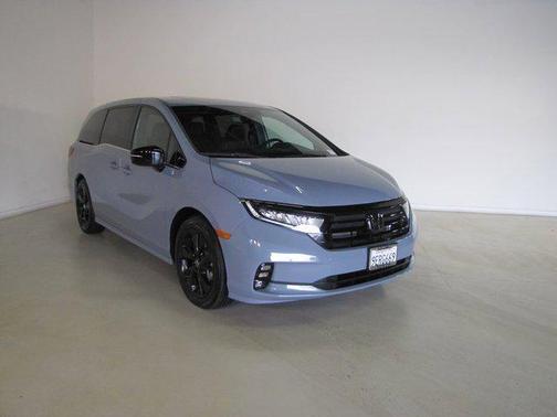 2023 Honda Odyssey Sport