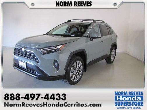 2022 Toyota RAV4 XLE Premium