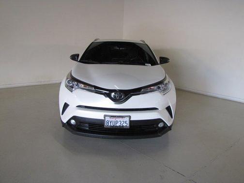 2018 Toyota C-HR XLE Premium