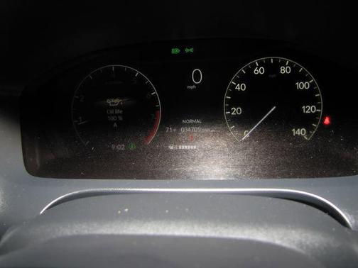 Green 2024 Honda HR-V 2WD Sport