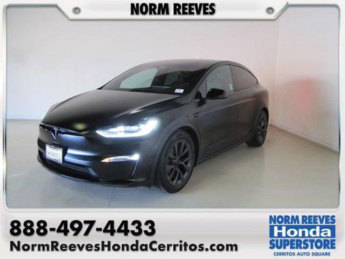 Black 2023 Tesla Model X