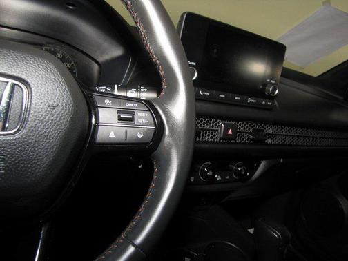 2023 Honda HR-V 2WD Sport