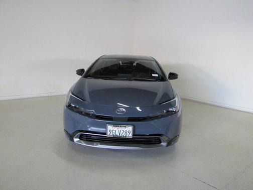 2023 Toyota Prius XLE