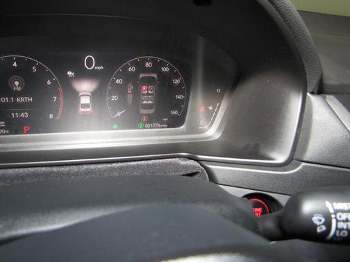 White 2025 Honda Accord LX 1.5T