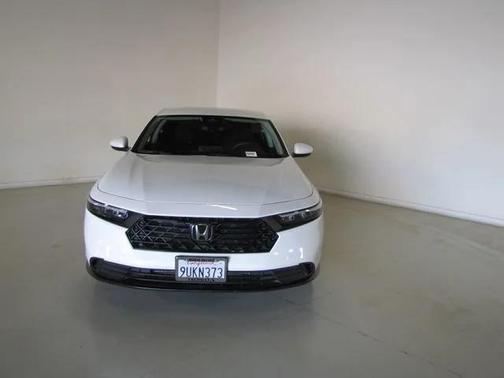 White 2025 Honda Accord LX 1.5T