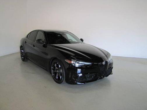 Black 2020 Alfa Romeo Giulia Ti Sport