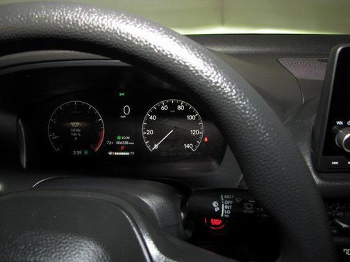 2025 Honda HR-V LX