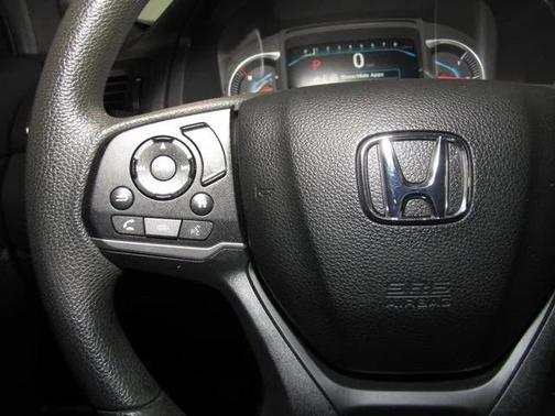 Silver 2022 Honda Pilot 2WD Sport
