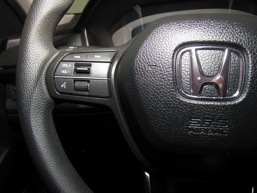 2025 Honda Accord LX 1.5T