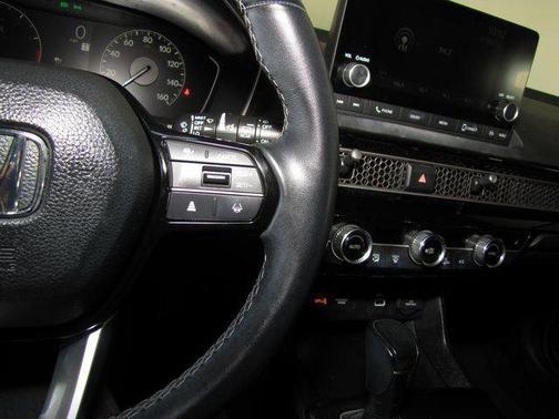 2024 Honda Civic EX-L