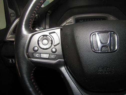 Red 2023 Honda Odyssey Sport