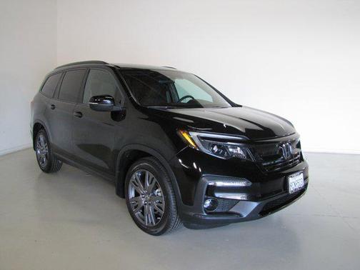 2022 Honda Pilot 2WD Sport