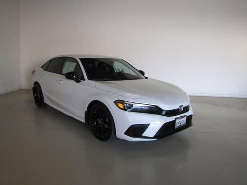 White 2024 Honda Civic Sport