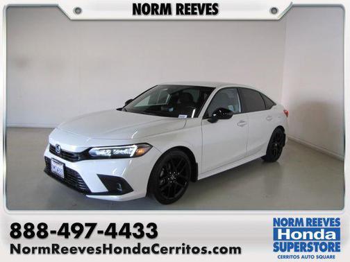 White 2024 Honda Civic Sport