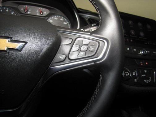 2025 Chevrolet Malibu FWD RS