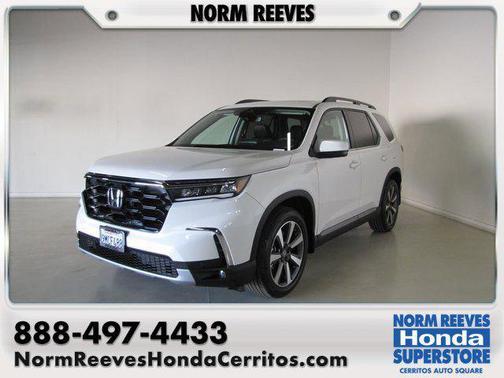 2024 Honda Pilot Touring 8-Passenger