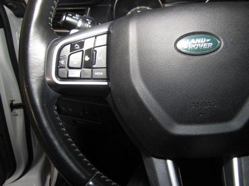 White 2018 Land Rover Discovery Sport HSE