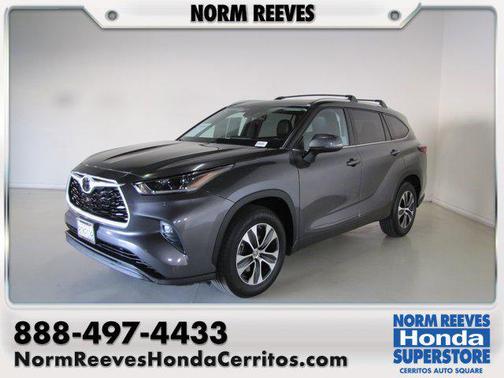 2021 Toyota Highlander XLE