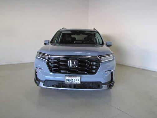 Gray 2024 Honda Pilot Touring 8-Passenger