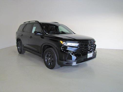 2023 Honda Pilot AWD TrailSport
