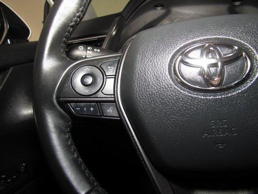 2024 Toyota Camry Hybrid SE