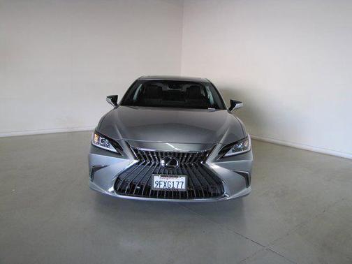 2023 Lexus ES 350 Base