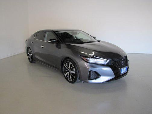 2022 Nissan Maxima SV Xtronic CVT