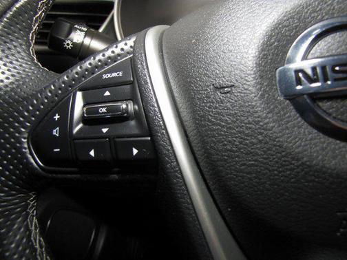 2022 Nissan Maxima SV Xtronic CVT