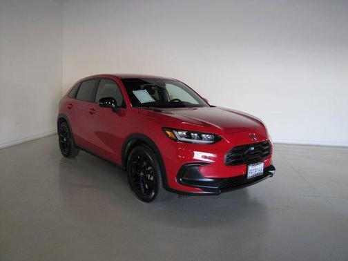 2025 Honda HR-V 2WD Sport