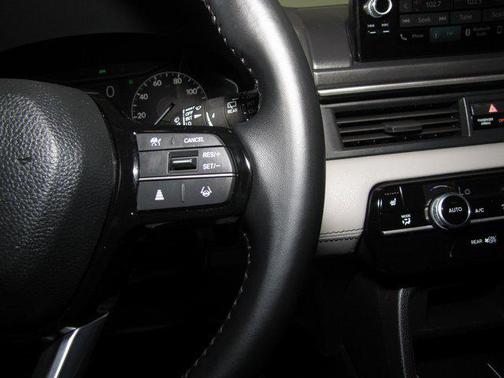 2023 Honda Pilot 2WD EX-L 8 Passenger