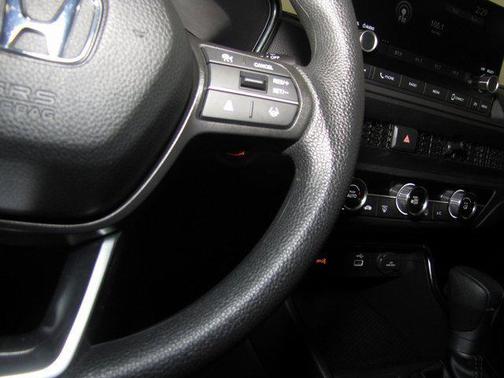 2025 Honda CR-V LX 2WD