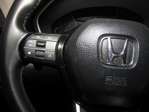 2024 Honda Pilot Touring 8-Passenger
