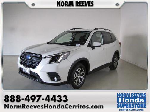 White 2024 Subaru Forester Premium
