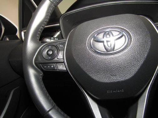 Super White 2021 Toyota Corolla SE
