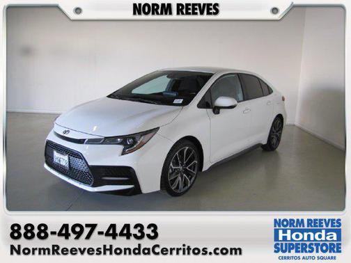 Super White 2021 Toyota Corolla SE