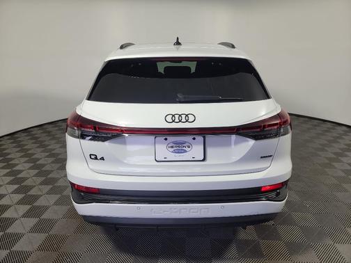 2022 Audi Q4 e-tron 50 Prestige