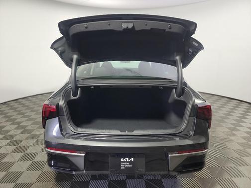 2025 Kia K5 EX