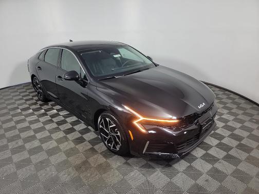 2025 Kia K5 EX