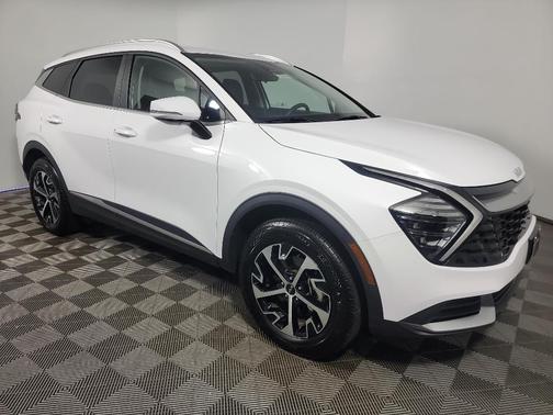 2025 Kia Sportage EX