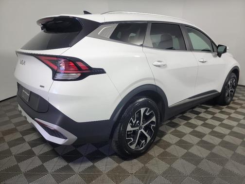 2025 Kia Sportage EX